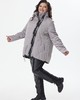 А606 Куртка Гартэн Бастет светло-серый ромб 150С для женщин большого размера с доставкой по Москве и России