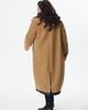 А874 Пальто комбинированное Мадлен карамельный для женщин большого размера с доставкой по Москве и России