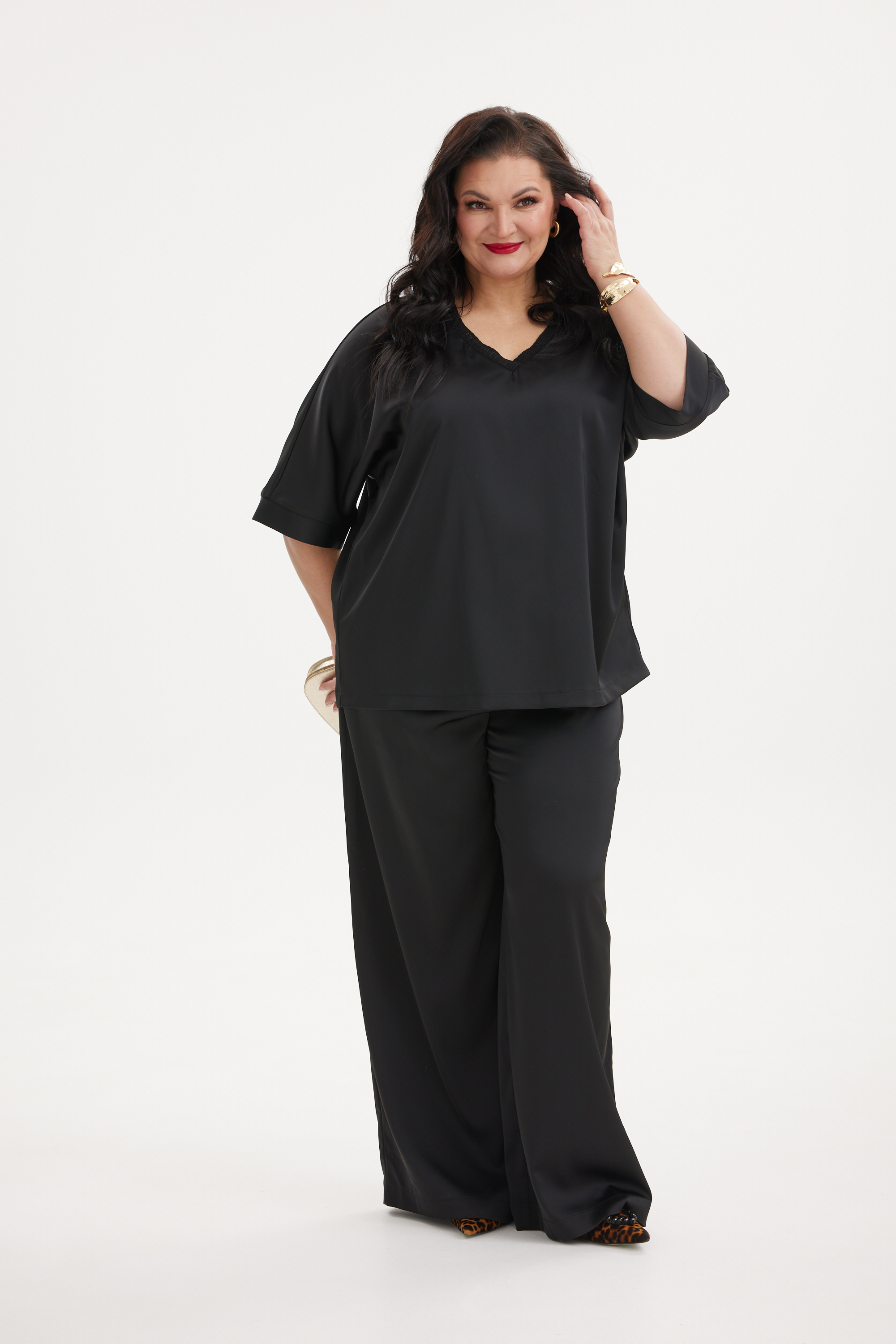 А1006/1 Костюм Мэрил черный для женщин большого размера с доставкой по Москве и России