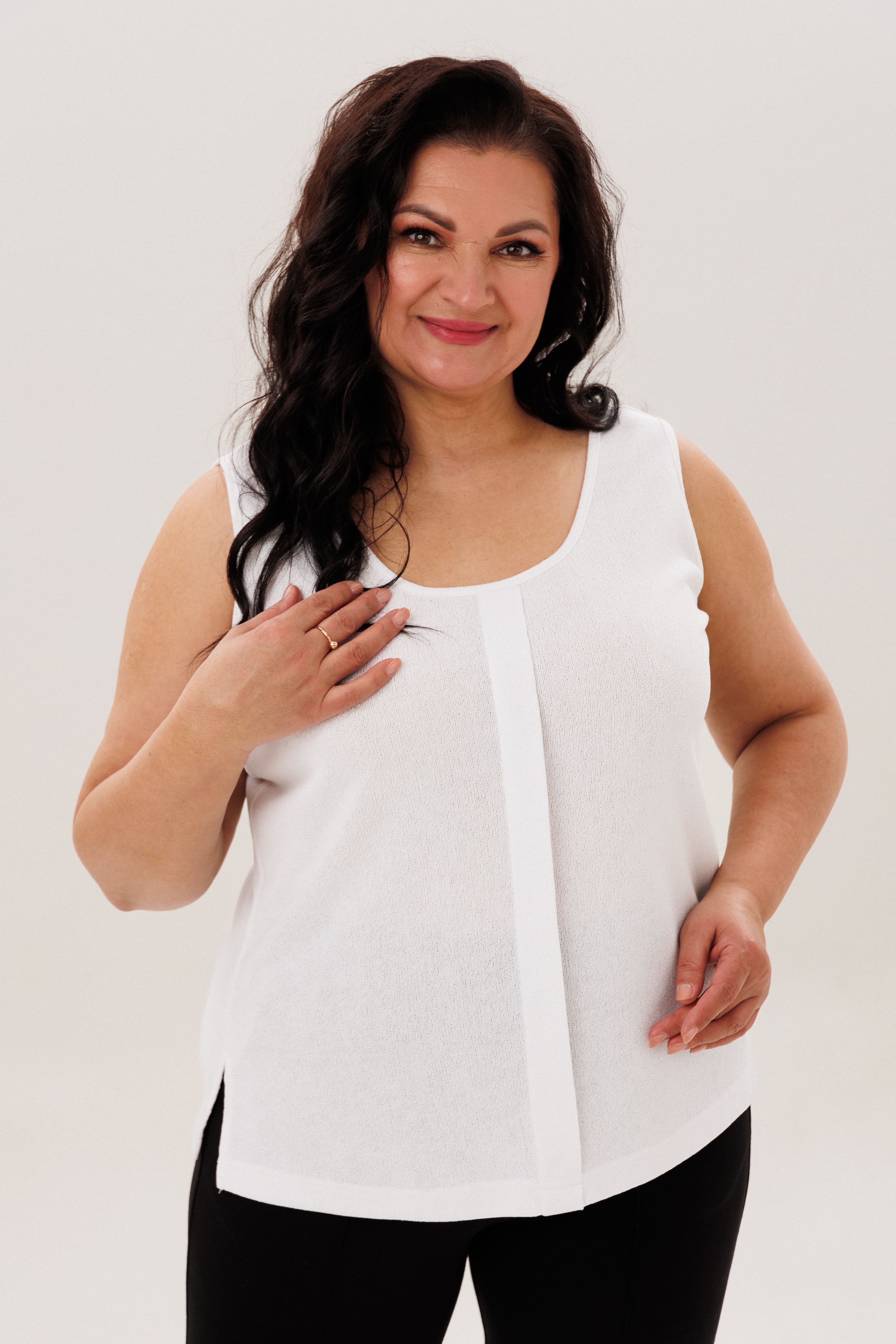 А856/2 Майка Аиша белый для женщин большого размера с доставкой по Москве и России