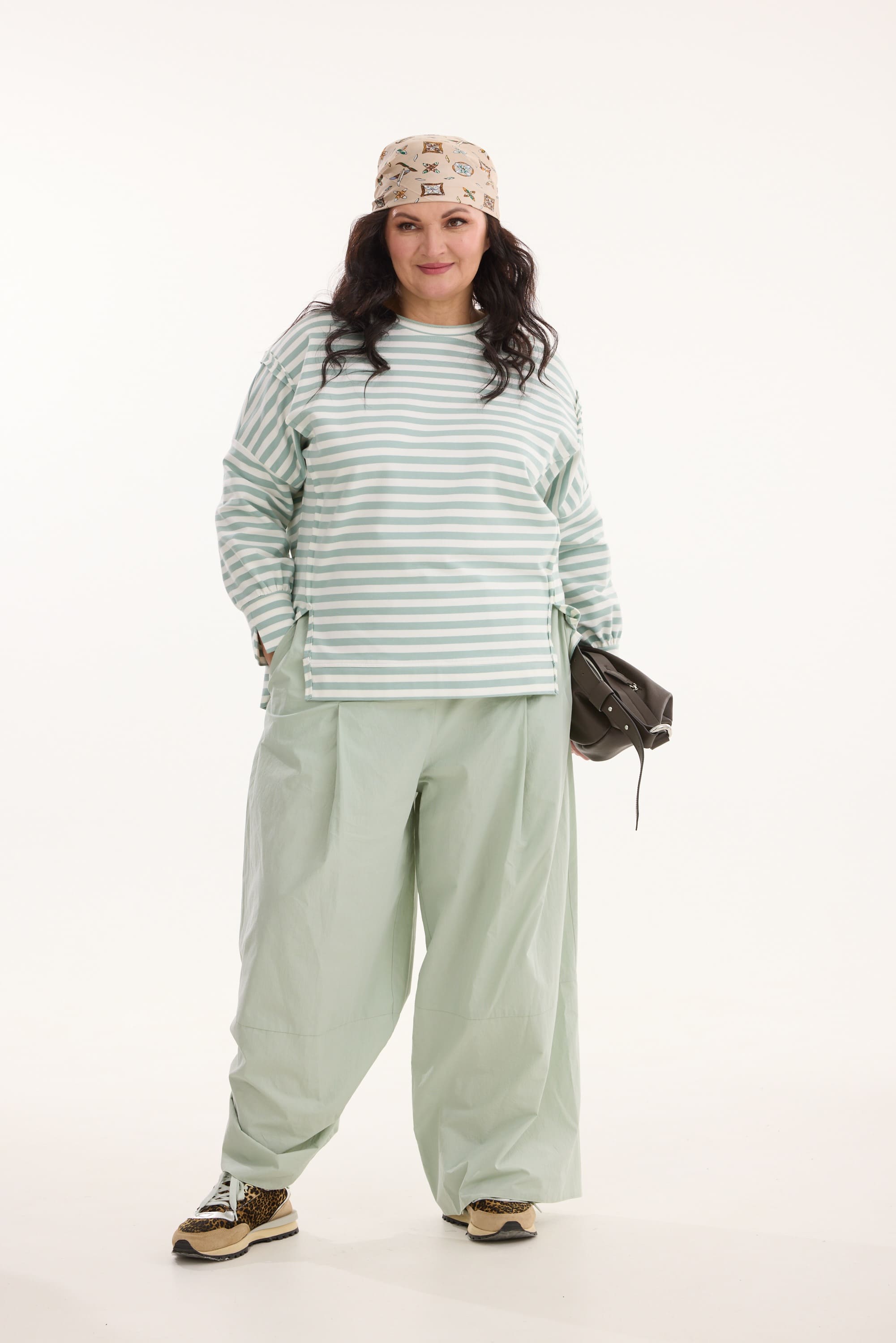 А1193 Брюки Серджио мята для женщин большого размера с доставкой по Москве и России