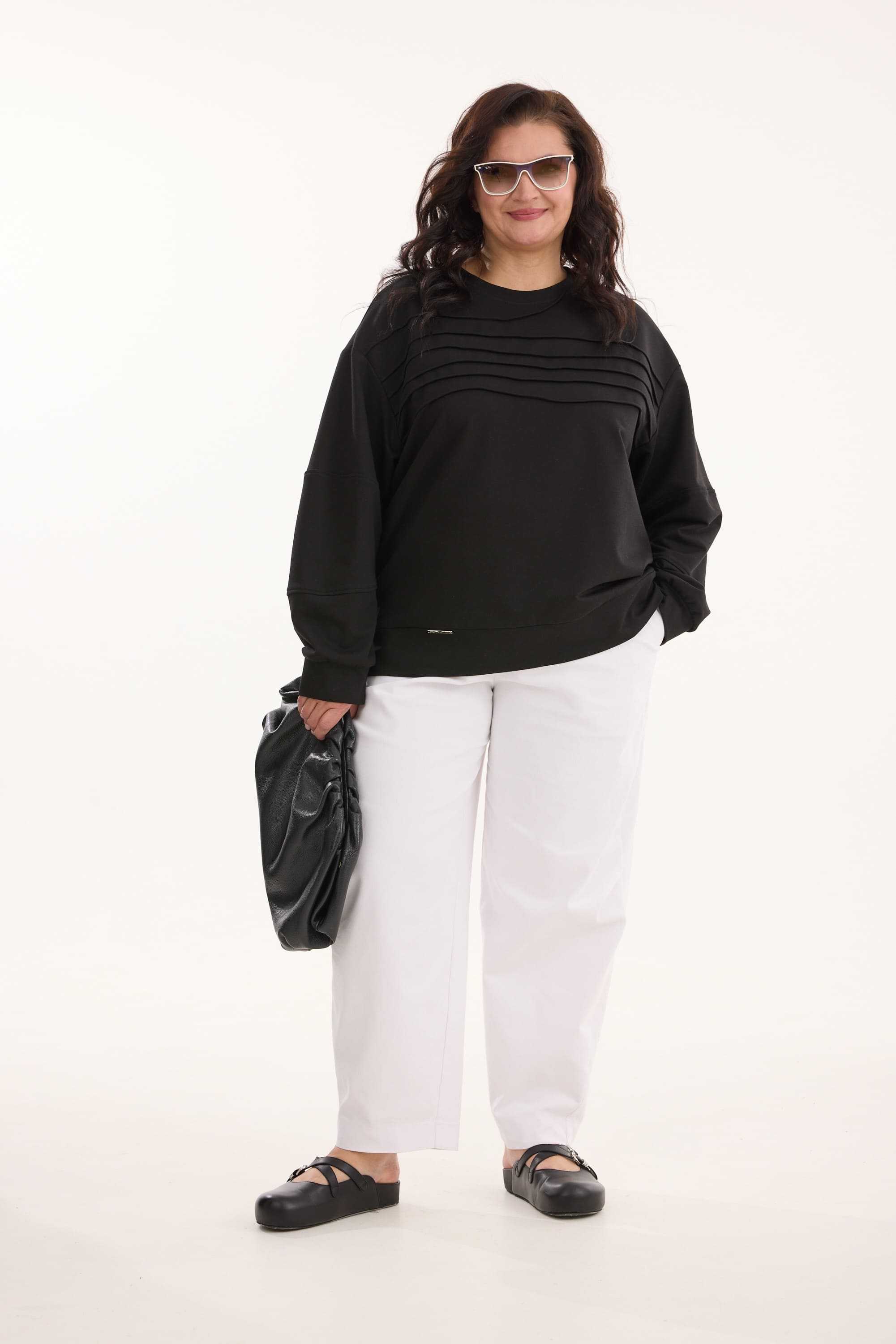 А1171 Свитшот Краков черный для женщин большого размера с доставкой по Москве и России